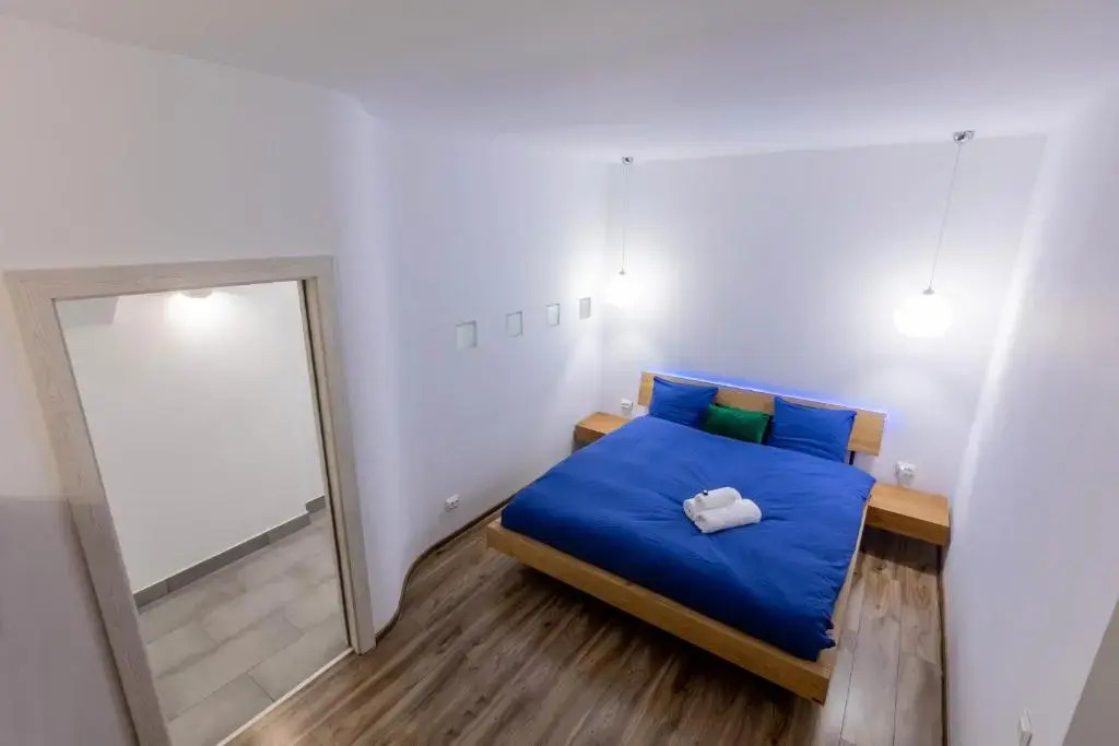 My Little Heaven - Smart Home with Projector & PS4