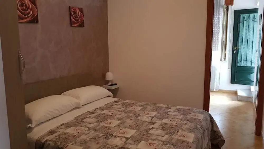 B&B Mara