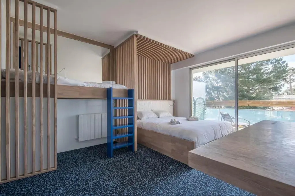 Studio design au pied de la gare de la Baule