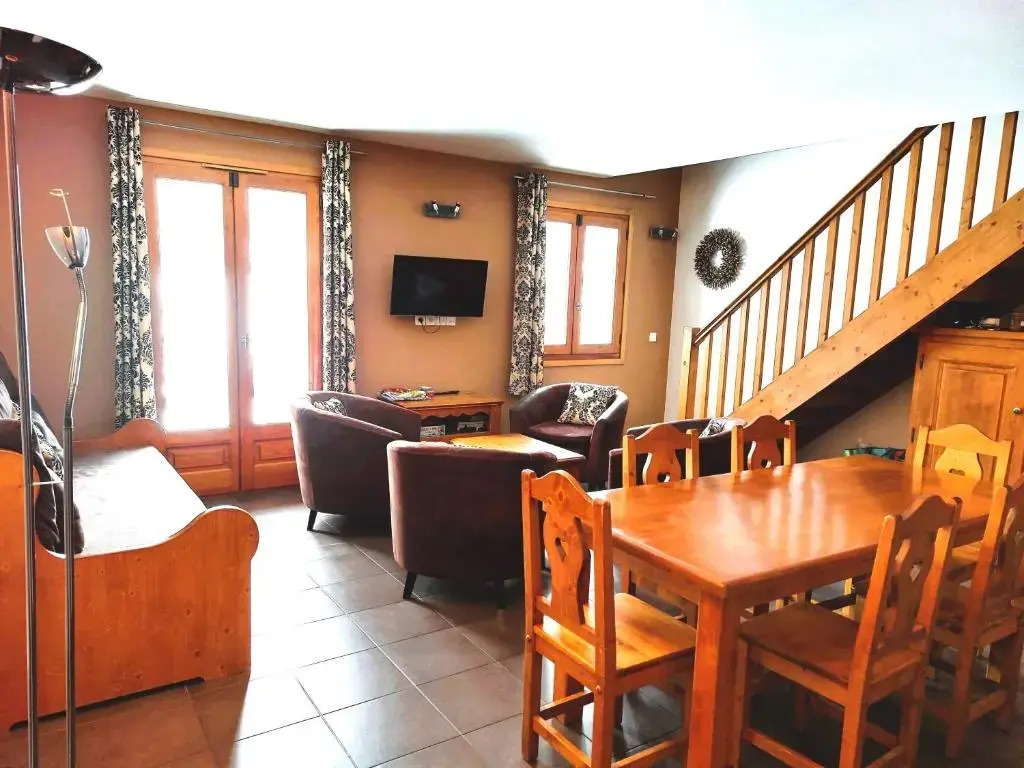Exceptionnel 3 Pieces Duplex En Residence 5*