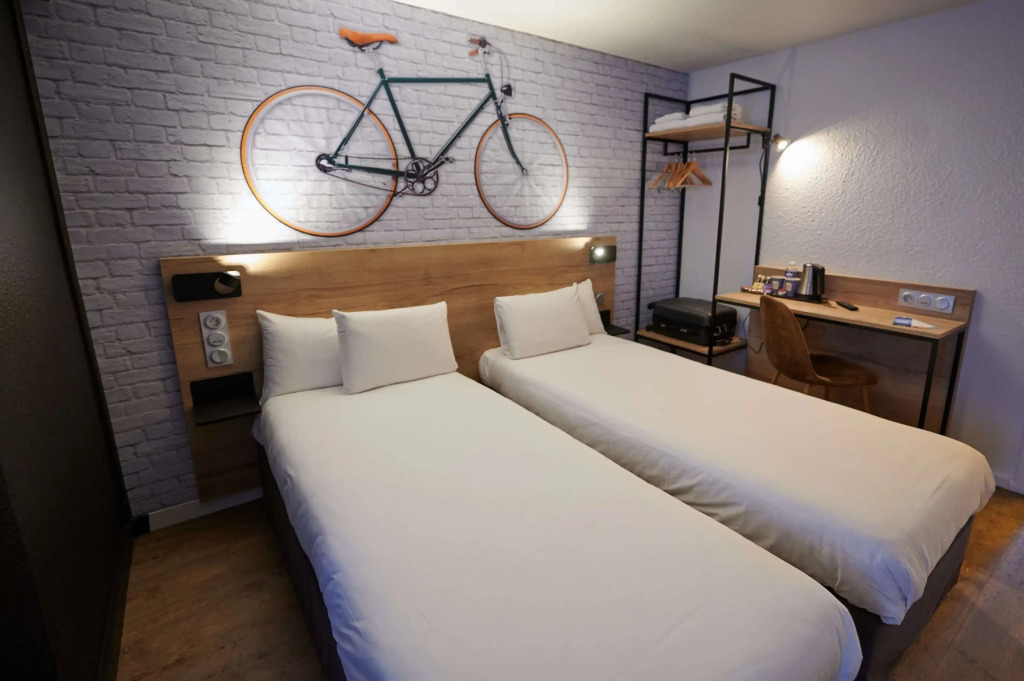 Kyriad Hotel Laval