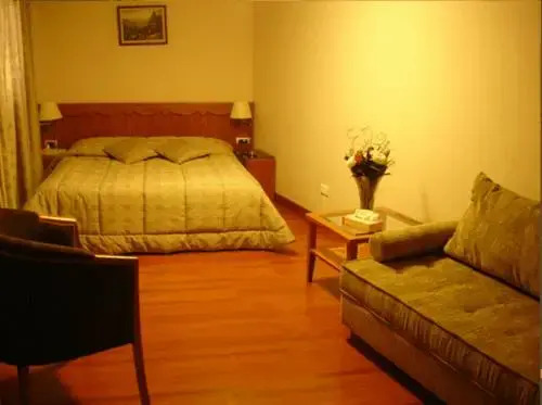 Merab Hotel