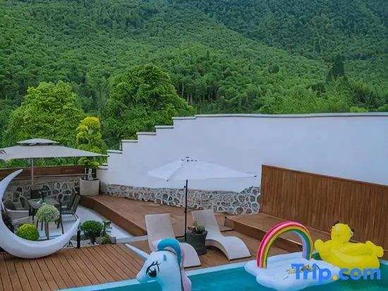Jingsu, Starry Sky Swimming Pool Bar, Mountain View and River Tracing Parent Child Resort Villa