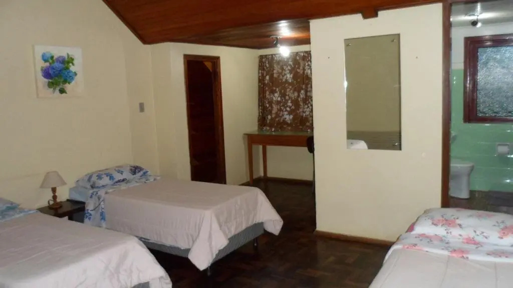 Pousada Vista do Lago - HOSTEL