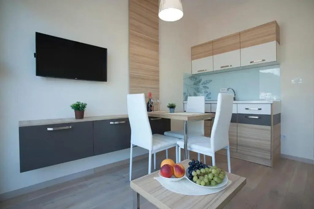 JK Suites