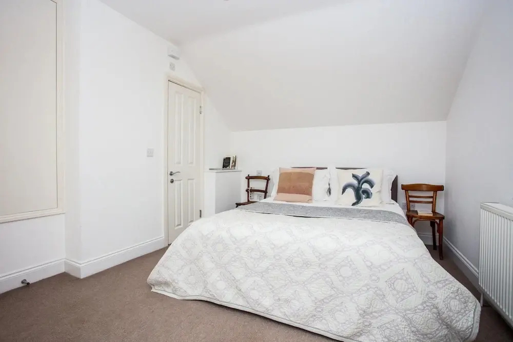 Wonderful 4 Bedroom Home In Kensal Rise