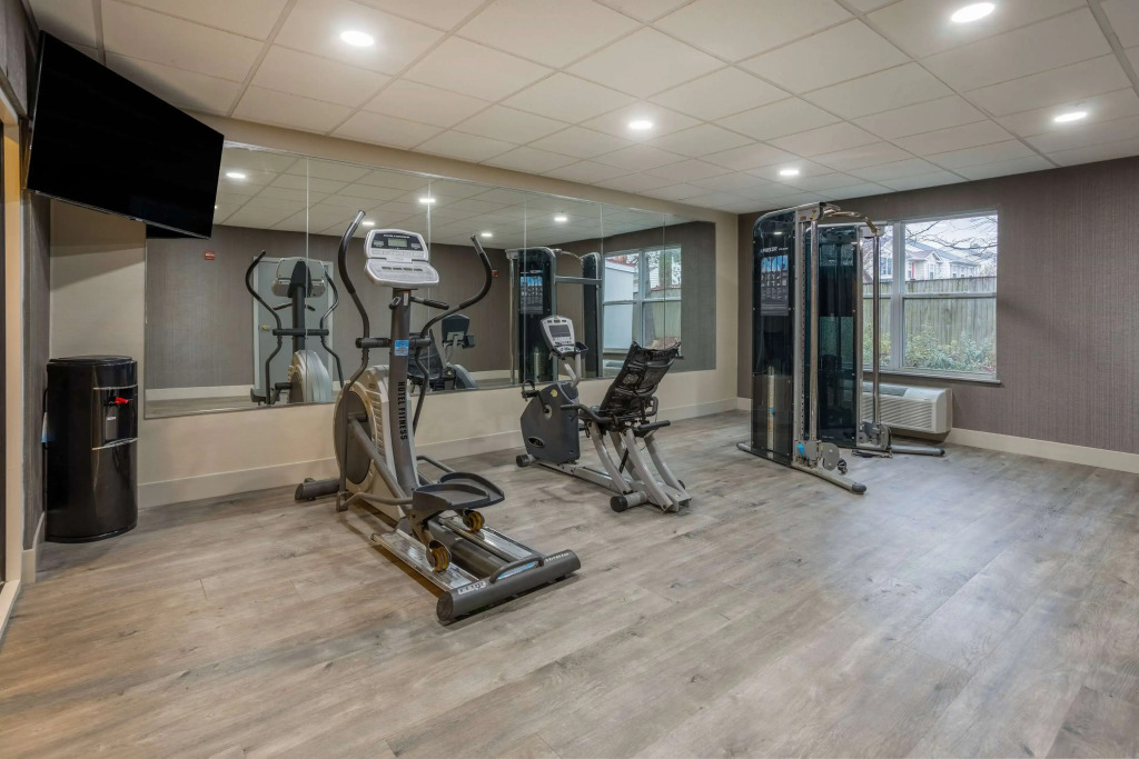 Wingate by Wyndham Waldorf - Washington DC Area