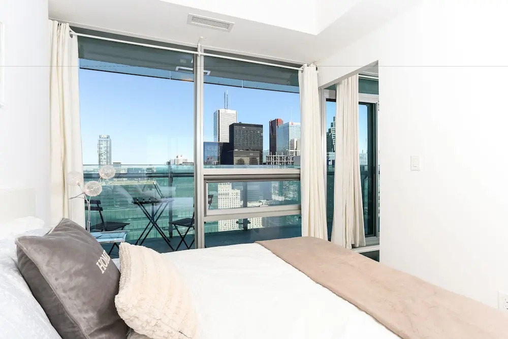 The Ice Condos North Tower by Platinum Suites