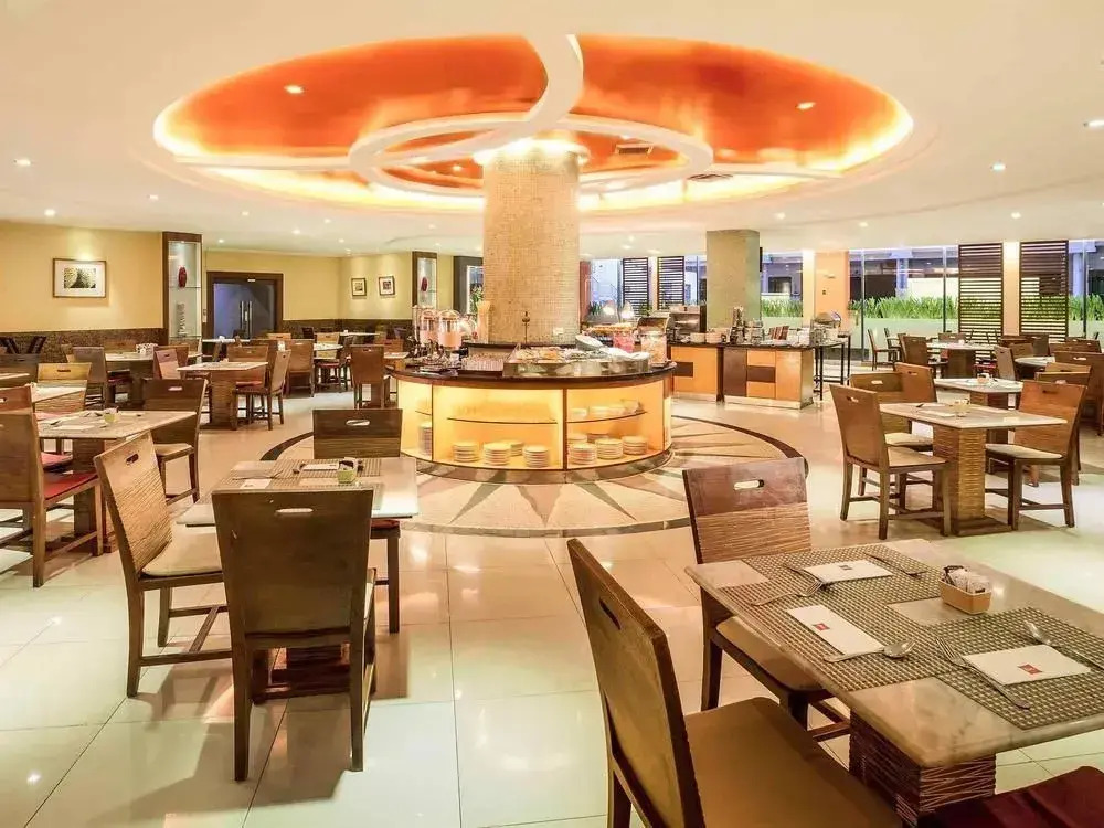 Hotel Ibis Mangga Dua and Apartments