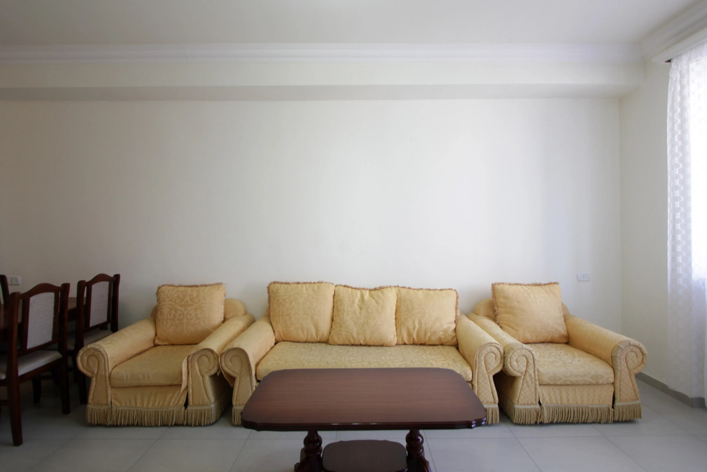 FlatsInYerevan - Apartment At Aram