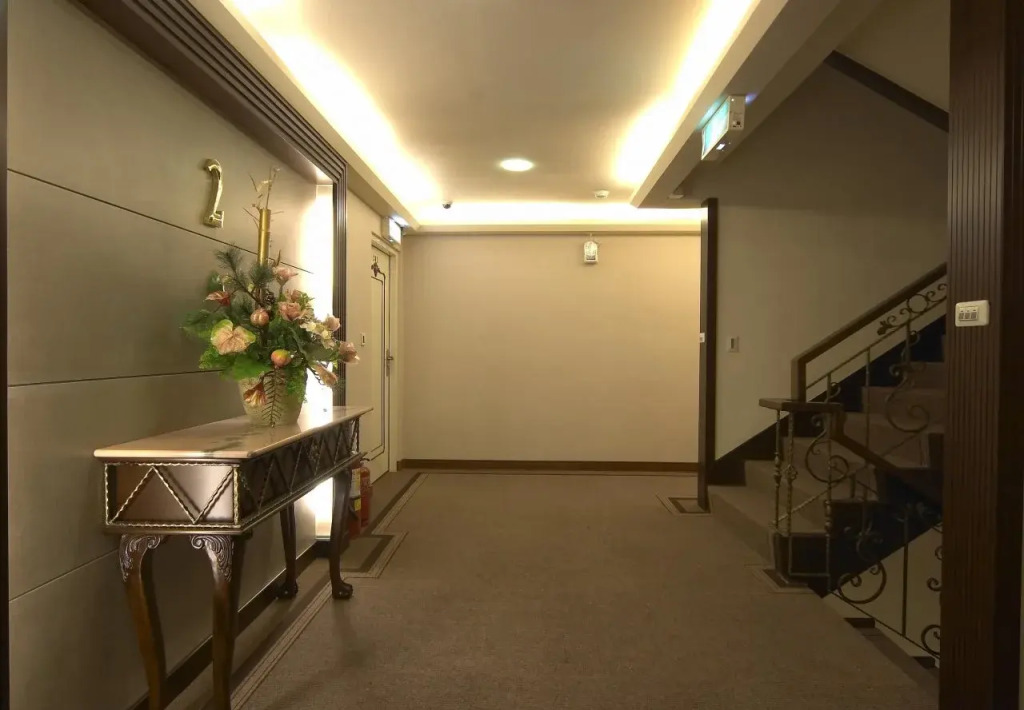 Wuzhou Hotel