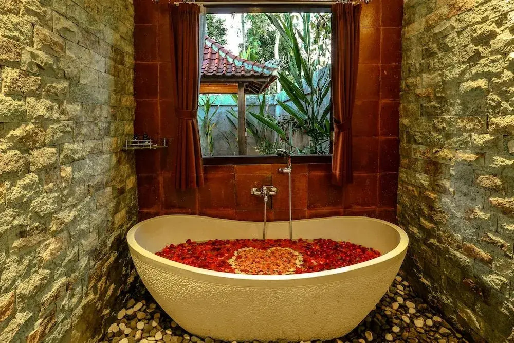 Pratiwi Ubud Villa