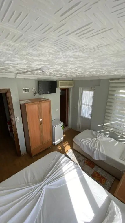 Lera Hotel