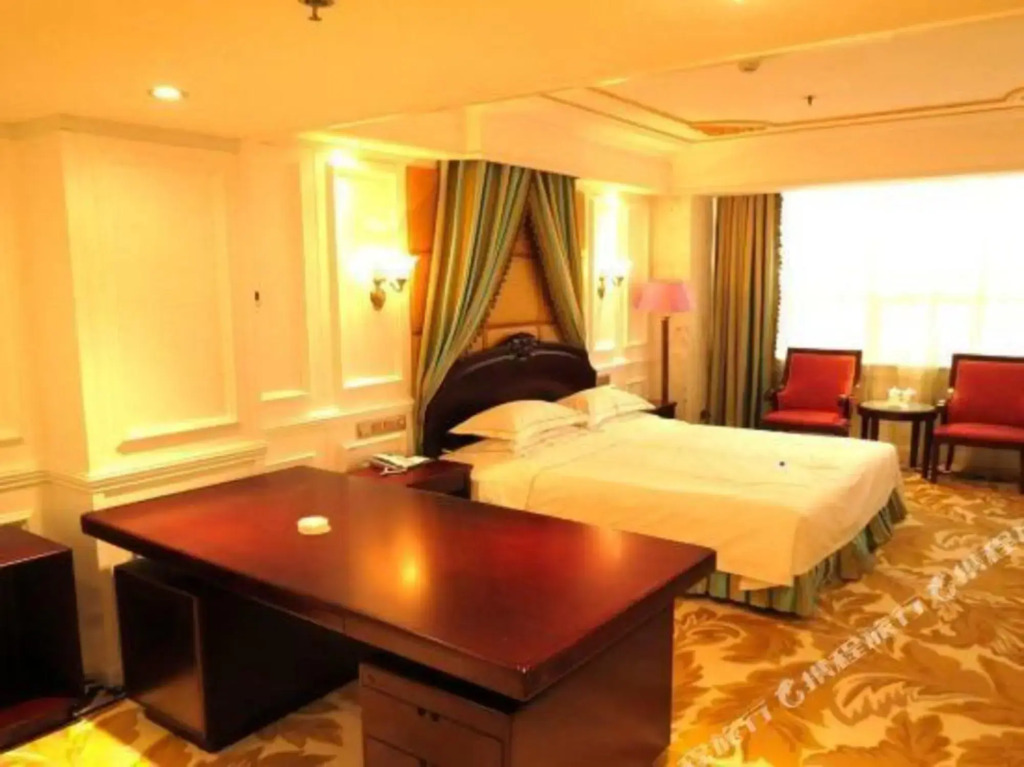 Succeed Hotel