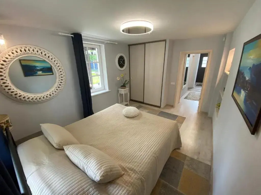 Holiday House Palangas 23