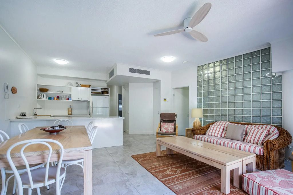 Mirra Chana Beachfront Apartments Mooloolaba