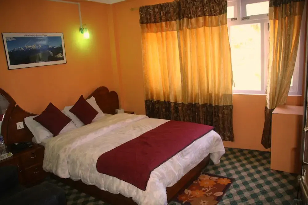 Hotel Pathibhara