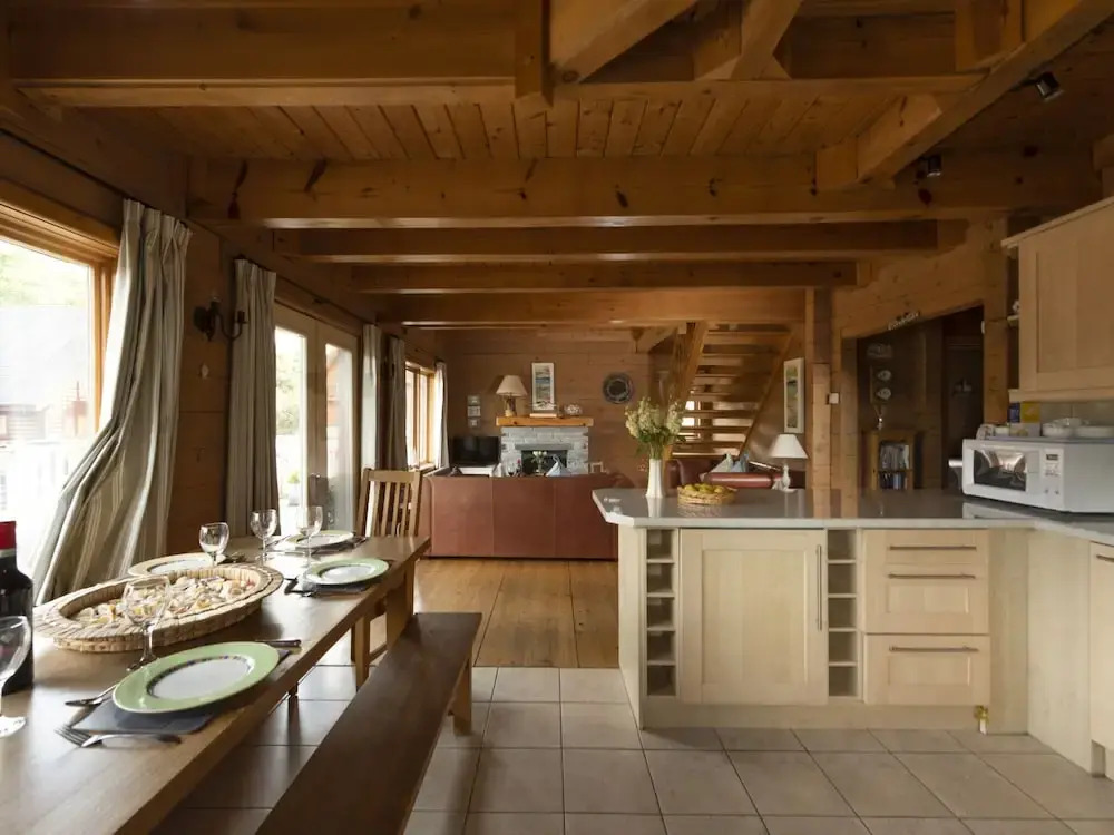 Cozy Holiday Home in Little Petherick near Beaches