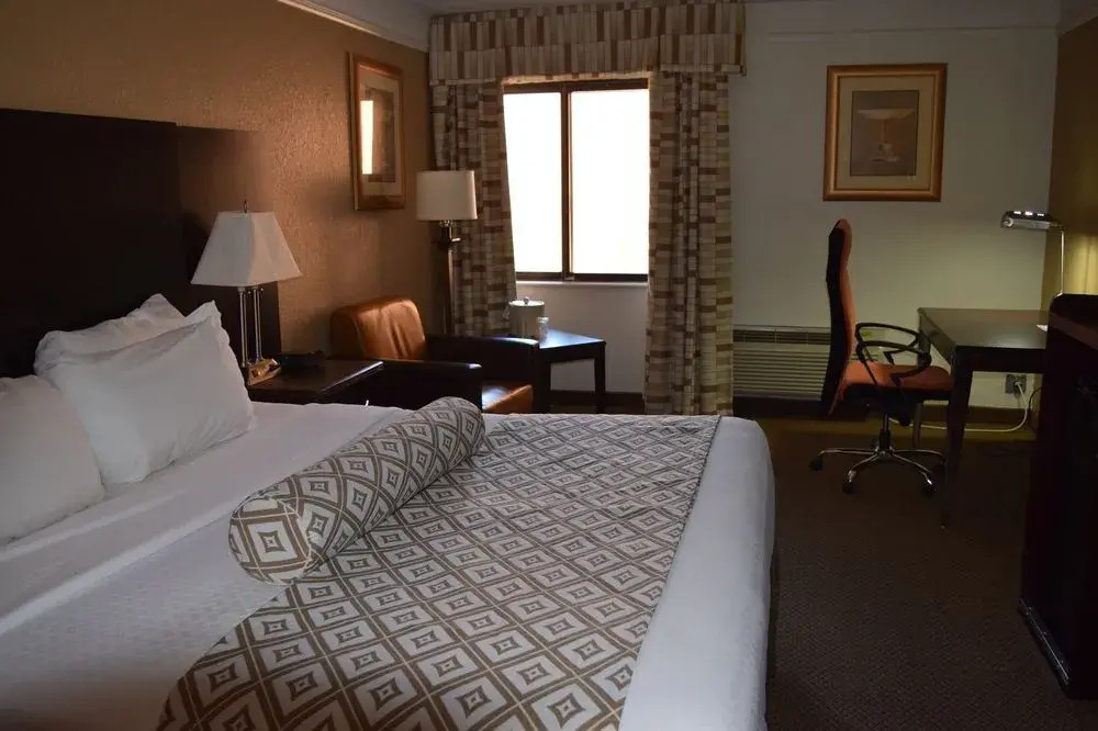 Crowne Plaza Novi