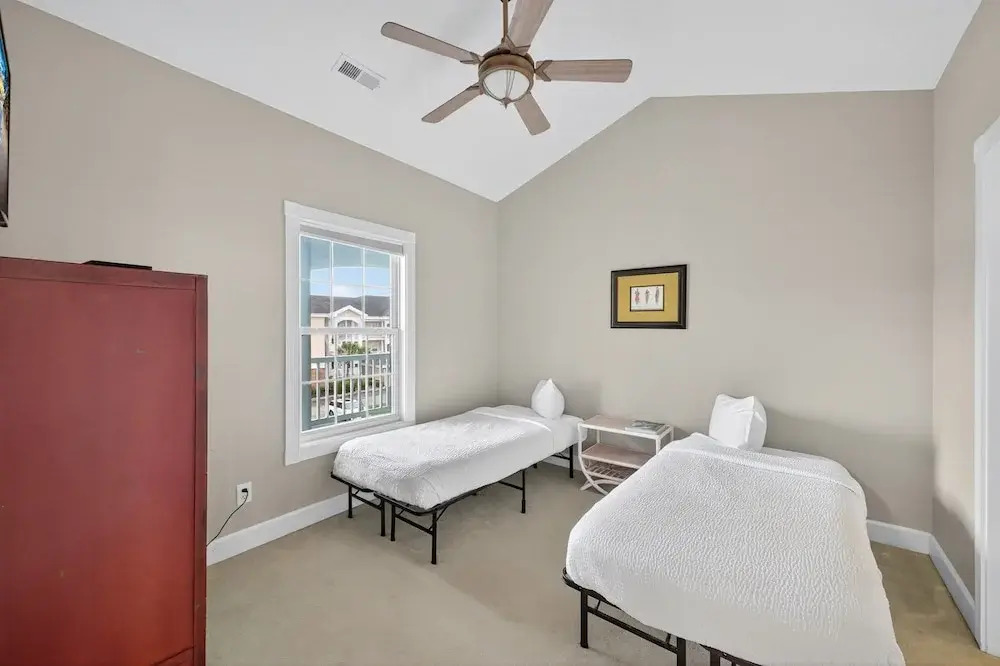 Magnolia North 4879-304