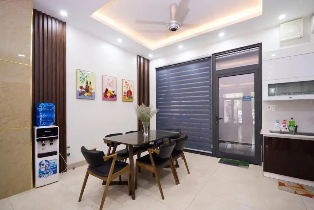 Sonny Homestay 2 -Căn liền kề 5PN -Khu Greenbayvillage - Đường Hoàng Quốc Việt -Trung tâm KDL Bãi Cháy