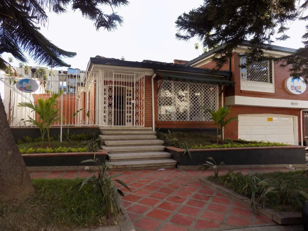 Art City Hostel