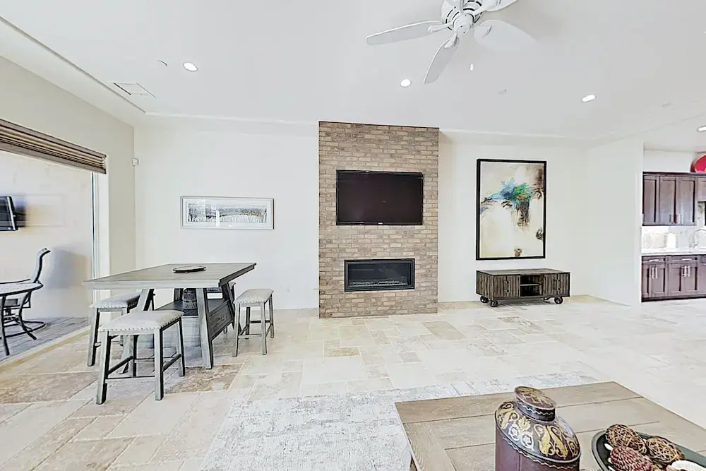 New Listing! La Quinta New-Build w/ Mountain Views home