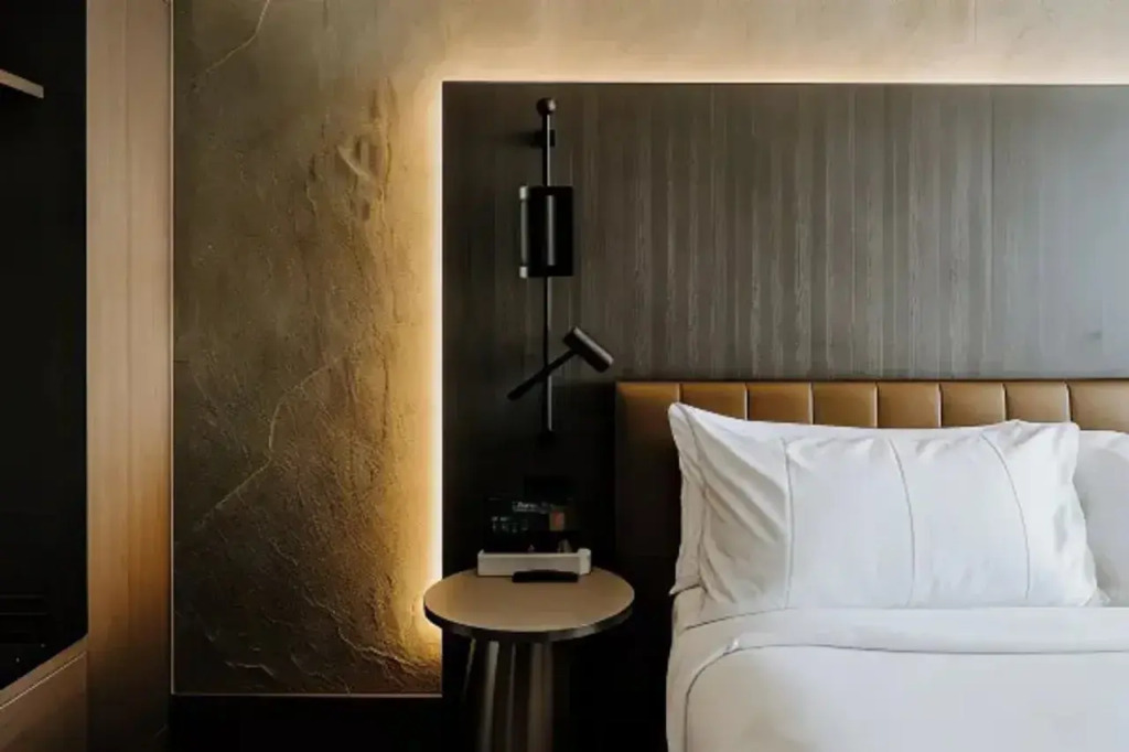 The Motley Hotel Richmond, Tapestry Collection by Hilton