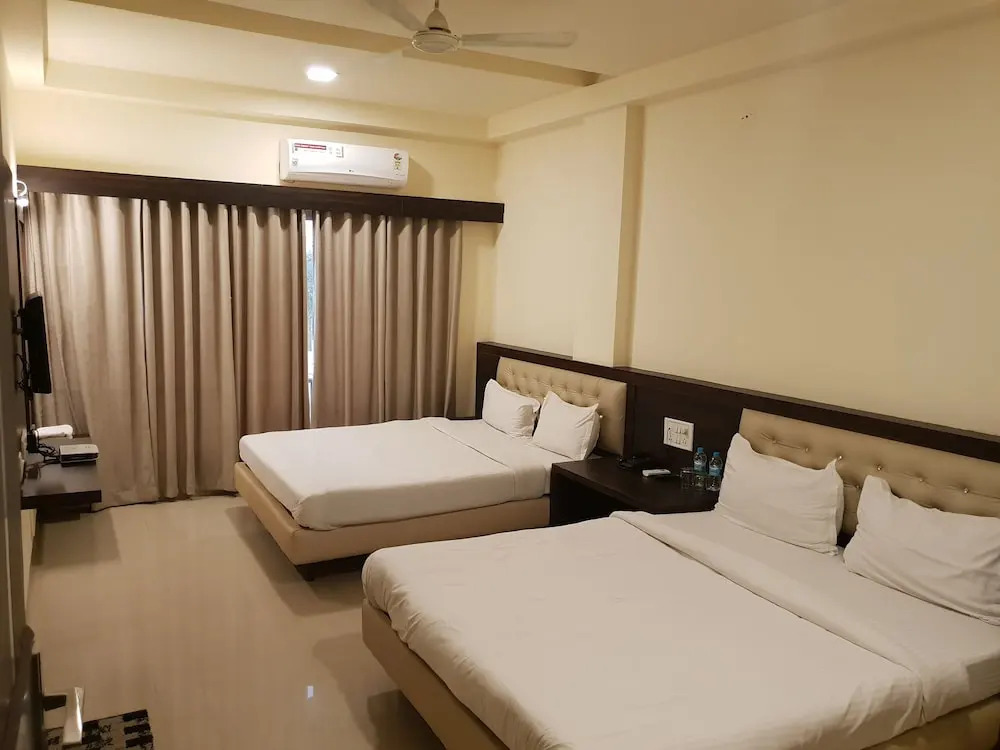 Hotel Mittal Paradise