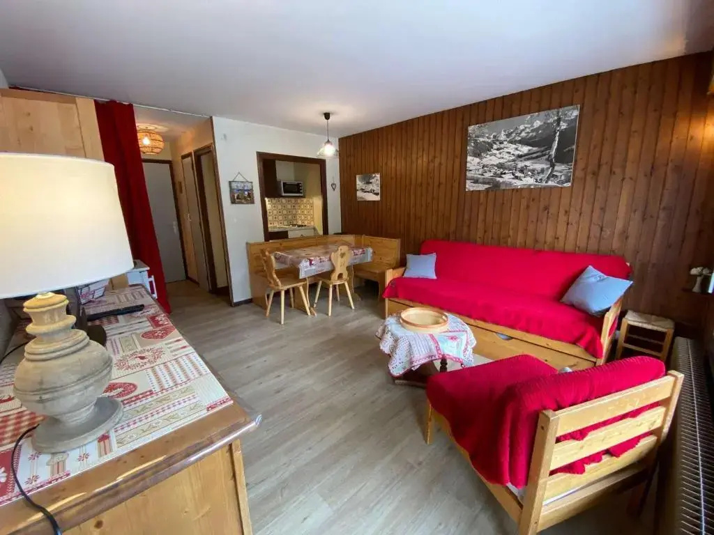 Appartement Le Grand-Bornand, 1 pièce, 4 personnes - FR-1-241-29