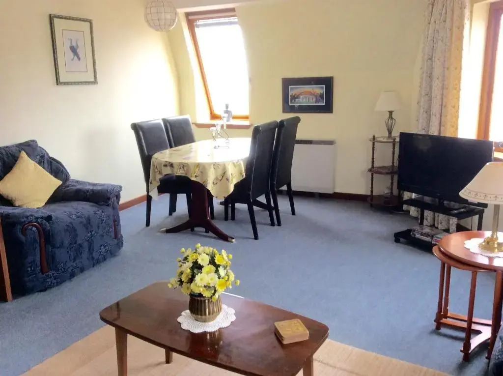 Connel Court Apartments