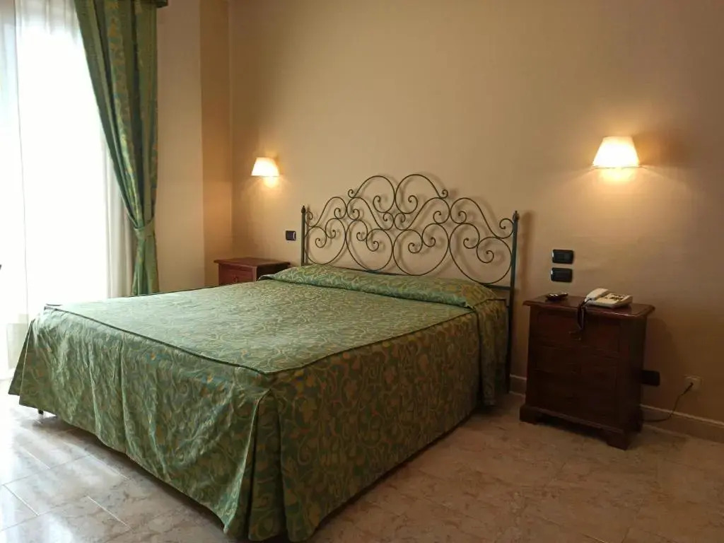 Hotel Primavera DellEtna