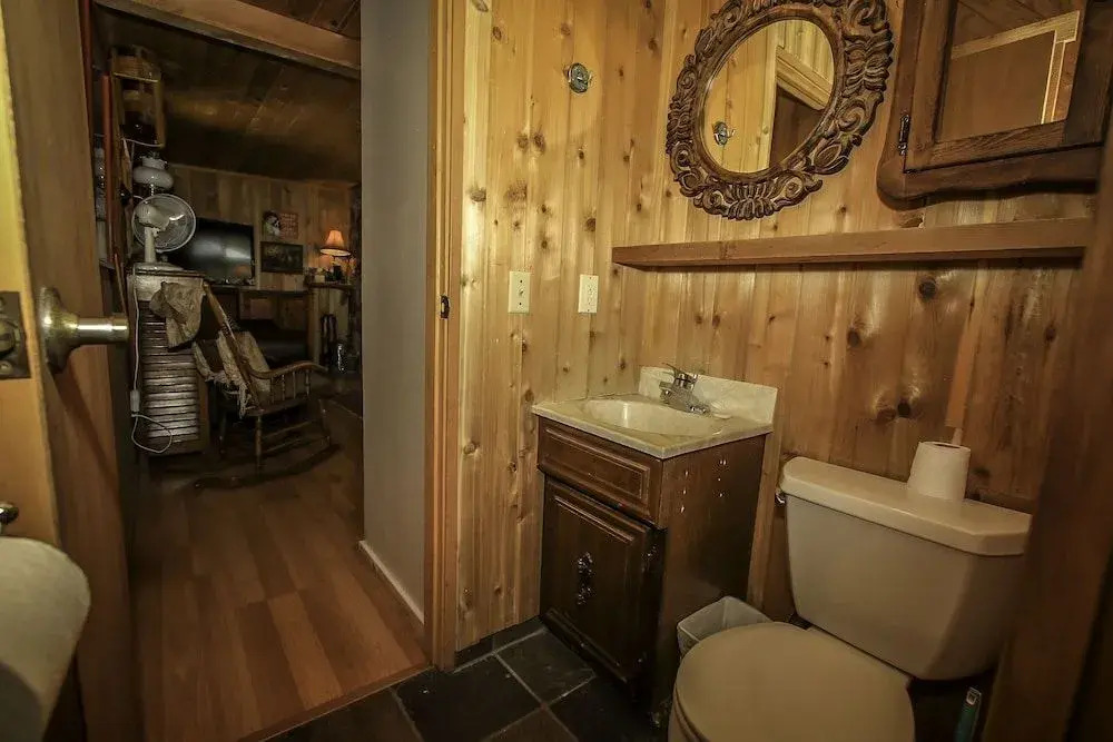 Aspen Chalet - 3 Br home by RedAwning
