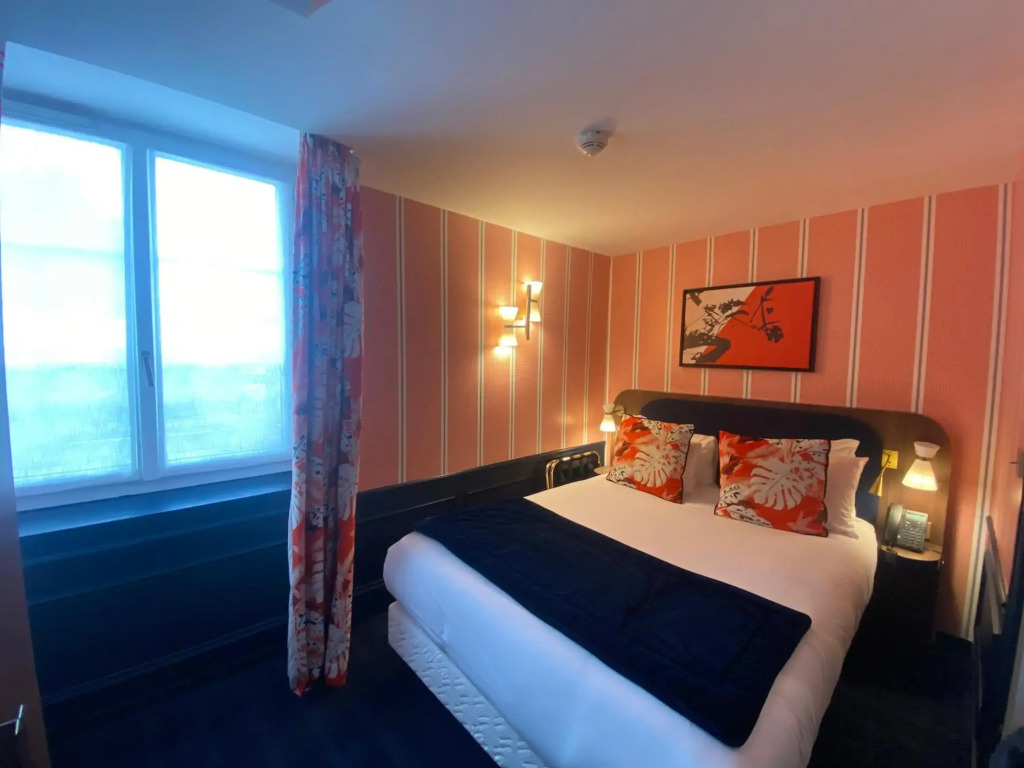 Hôtel du Cheval Blanc - Paris Marne La Vallée