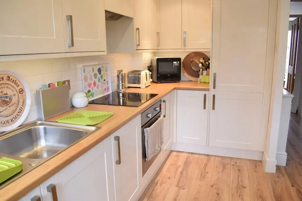 Beautiful 3 Bedroom Home in Parsons Green