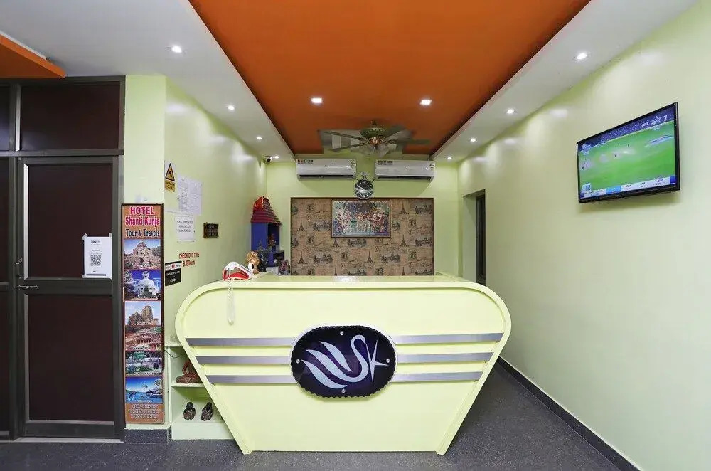 OYO 3929 Hotel Shantikunja