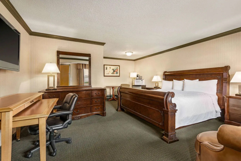 Coast Hotel Dawson Creek