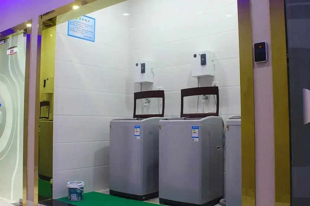 Shenzhen Xingyu Capsule Hotel