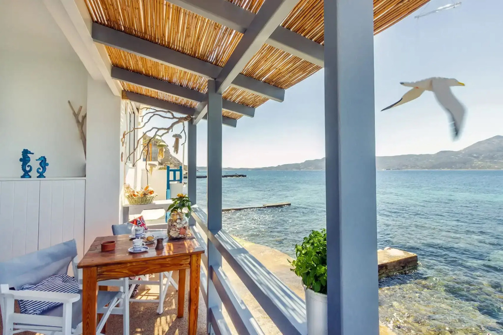 Kalimera & Apoplous boathouse