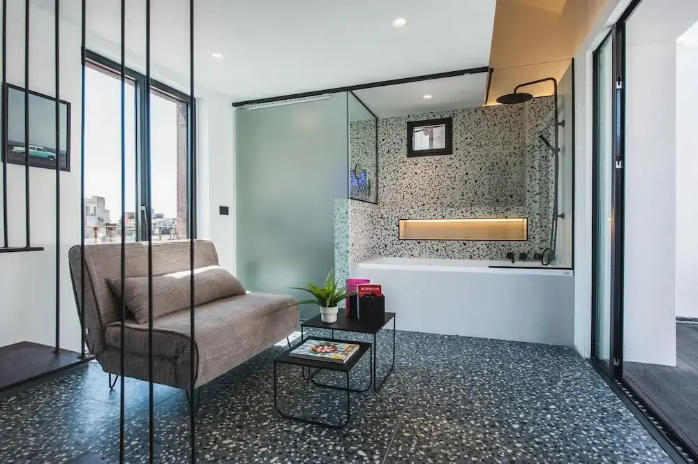 Grimaldi Apartments with terrace by Wonderful Italy
