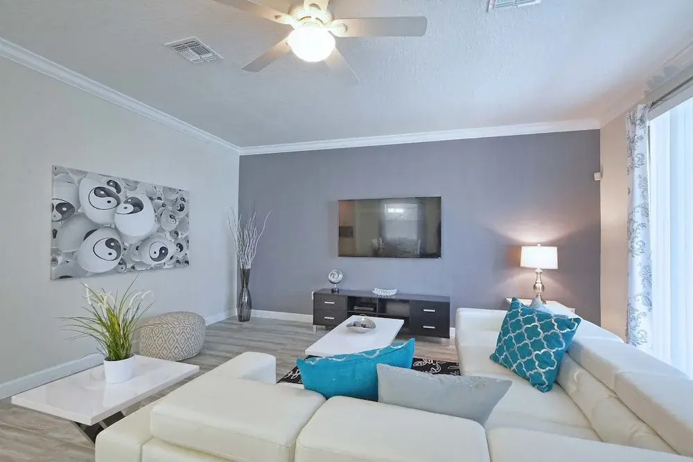 Storey Lake- 6 Bedroom Pool Home- 1653ST