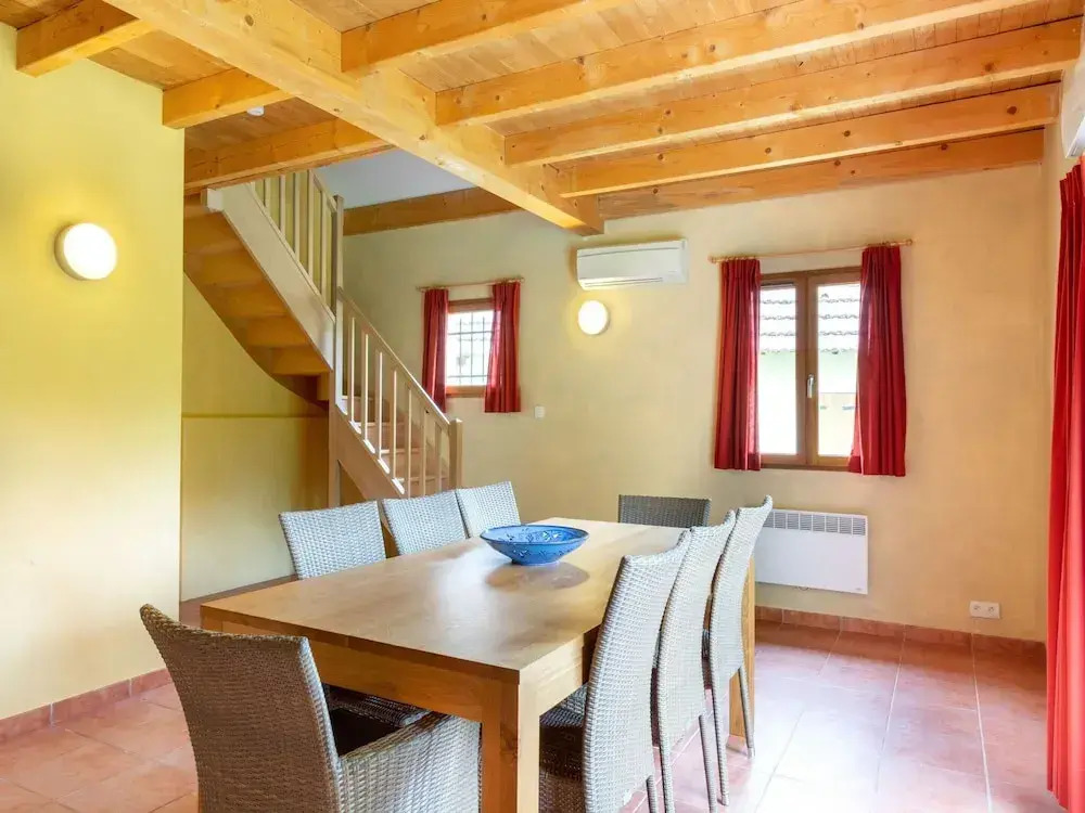 Beautiful Holiday Home With Terrace