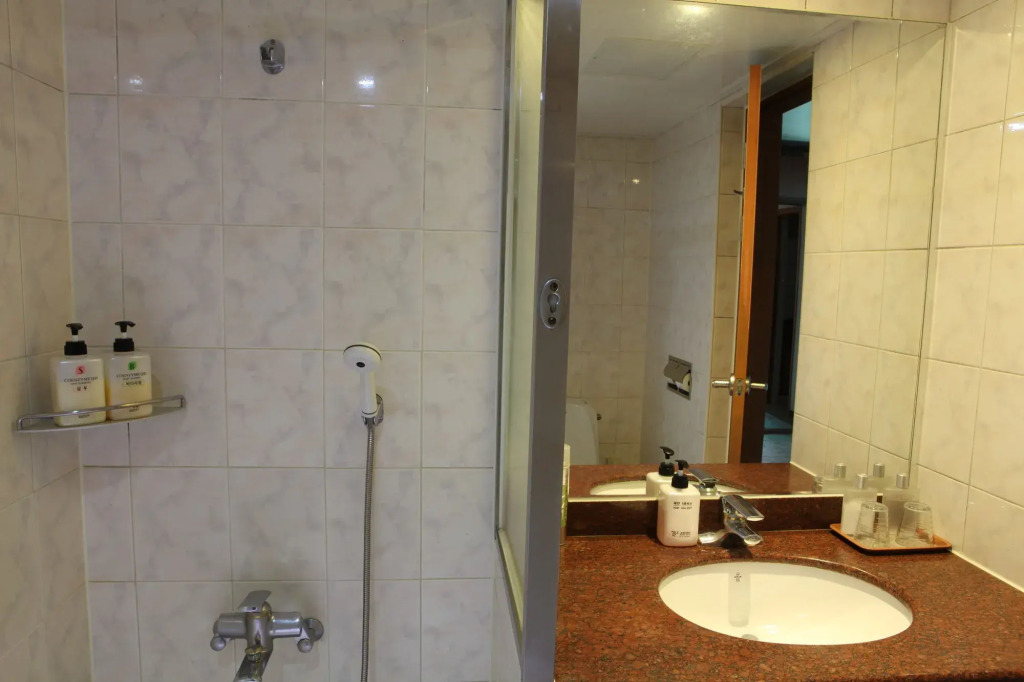 Diamond Hotel