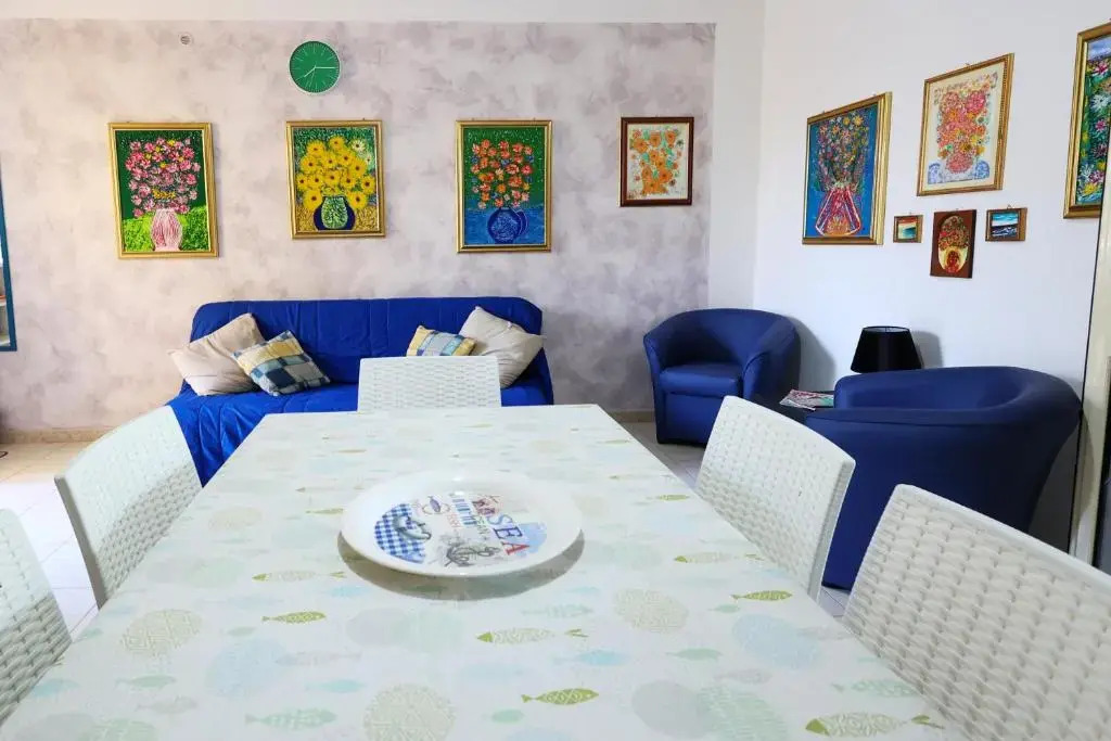 Apartment with 3 bedrooms in Torre Pali with enclosed garden 400 m from the beach