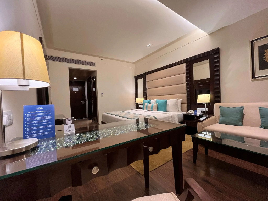 Deventure Sarovar Portico Kapashera, New Delhi