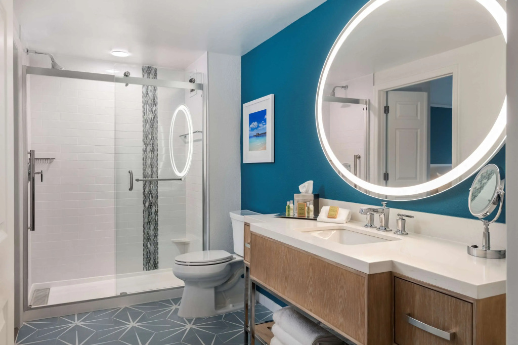 DoubleTree Suites by Hilton Naples