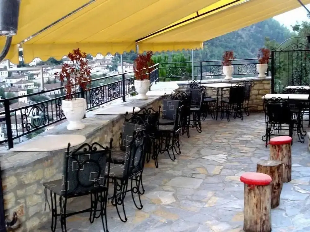 Guva Mangalem Boutique Hotel & Restaurant -Berat Old Town View