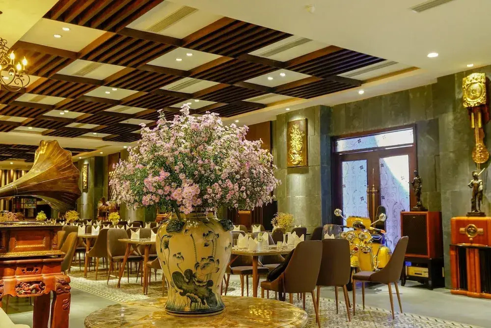 Dong Duong Hotel & Suites - City Central - Afternoon Tea Inclusive