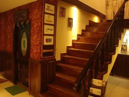 Hotel Himgiri