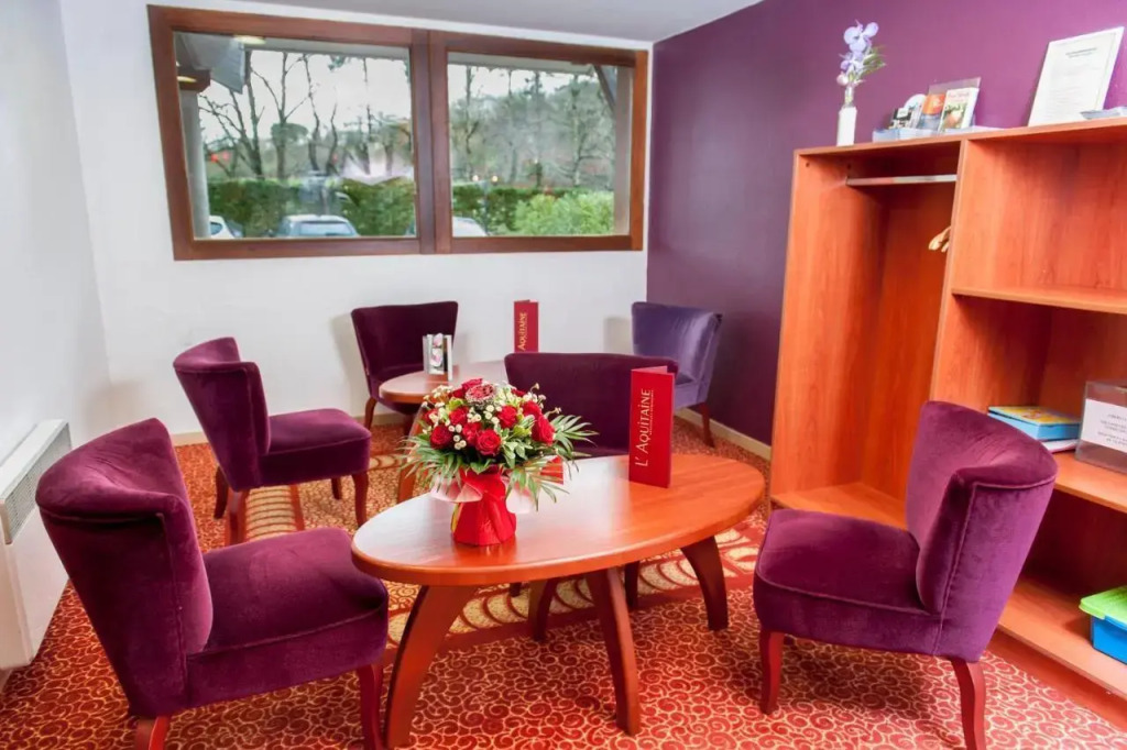 Brit Hotel Agen - LAquitaine